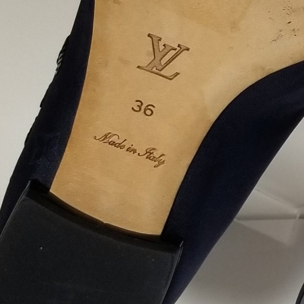 Sold/ LOUIS VUITTON Monogram Loafer - Picture 8 of 10